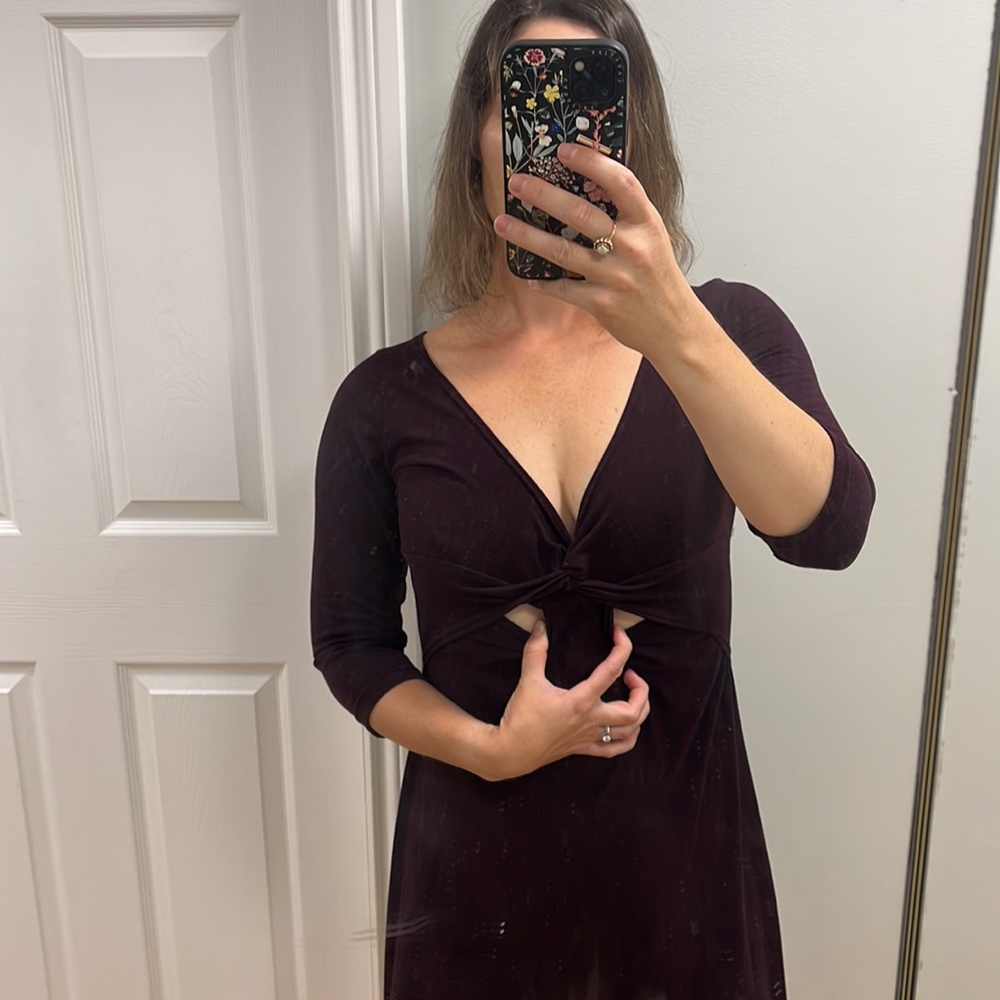 ✨HP✨MUSCADE COUTURE maternity & nursing. (M) - violet. 🇨🇦⚜️ - Picture 10 of 11